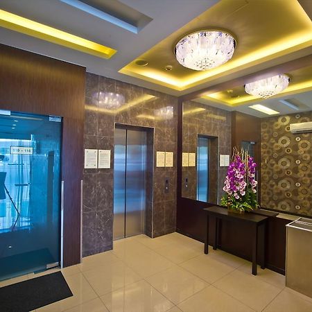 Hotel Zamburger Skudai Dış mekan fotoğraf