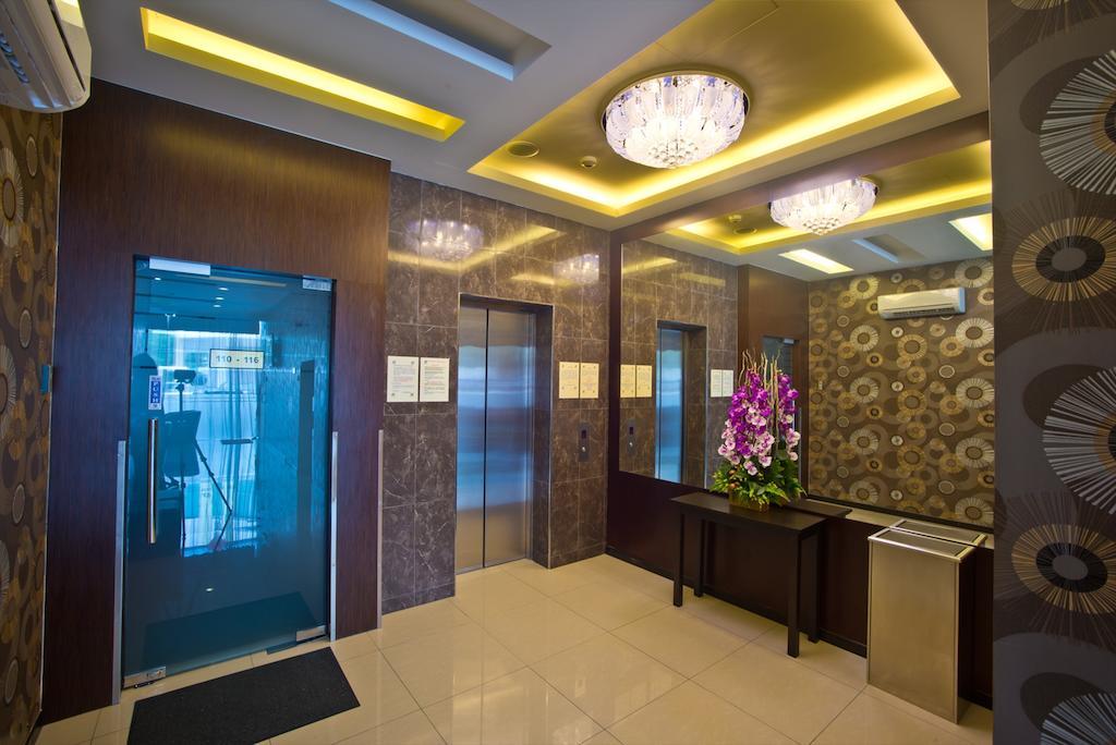 Hotel Zamburger Skudai Dış mekan fotoğraf