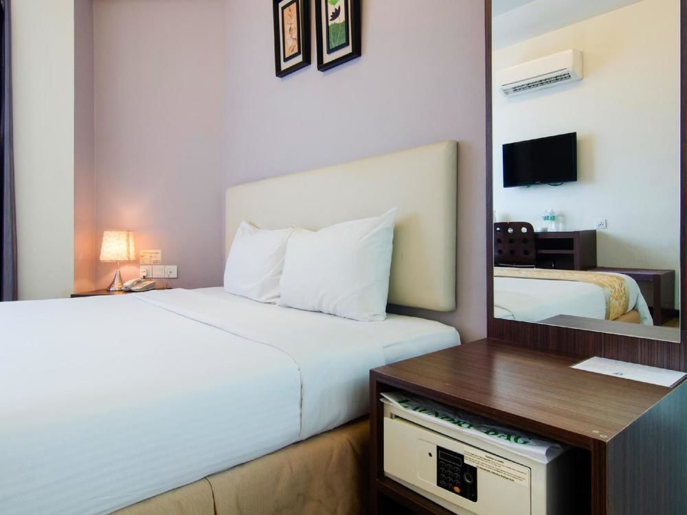 Hotel Zamburger Skudai Dış mekan fotoğraf