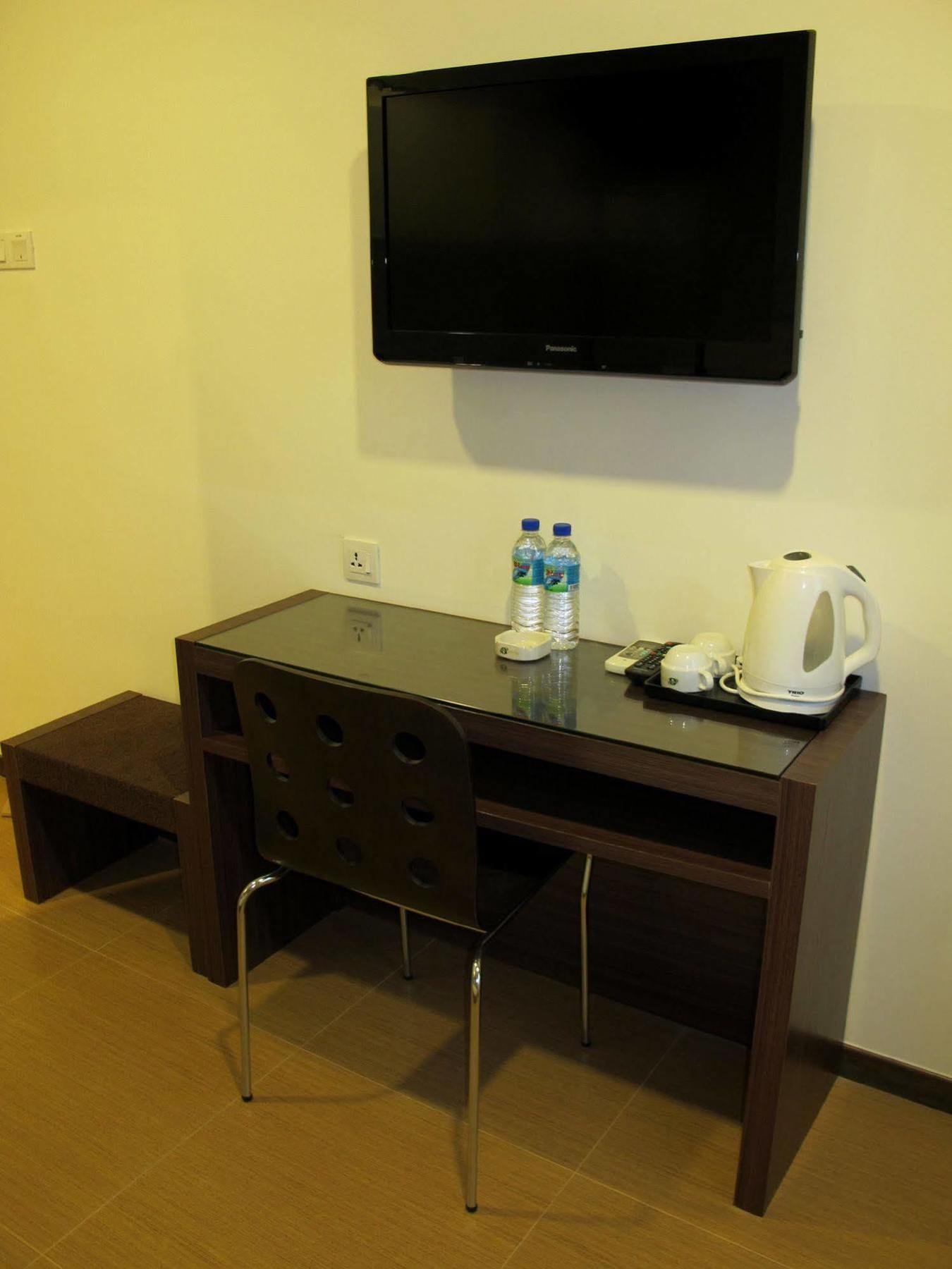 Hotel Zamburger Skudai Dış mekan fotoğraf